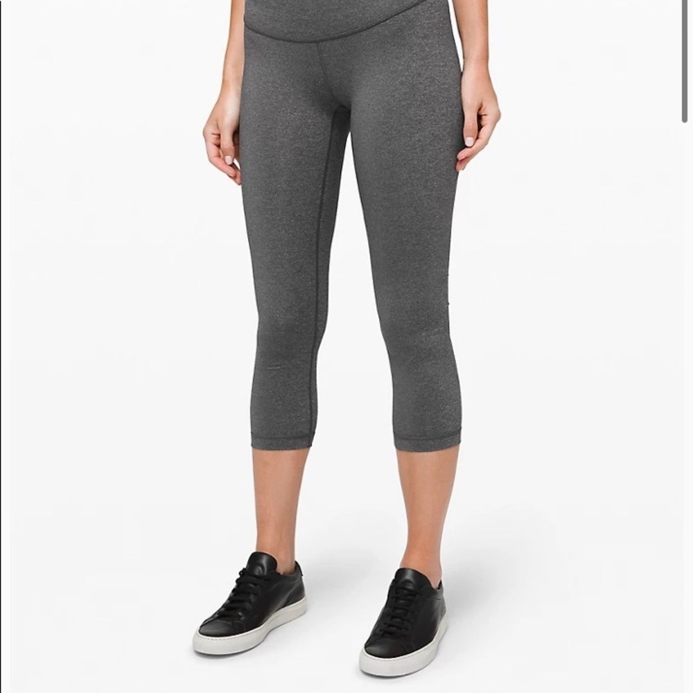 💥LULULEMON wunder under crop mid-rise luxtreme